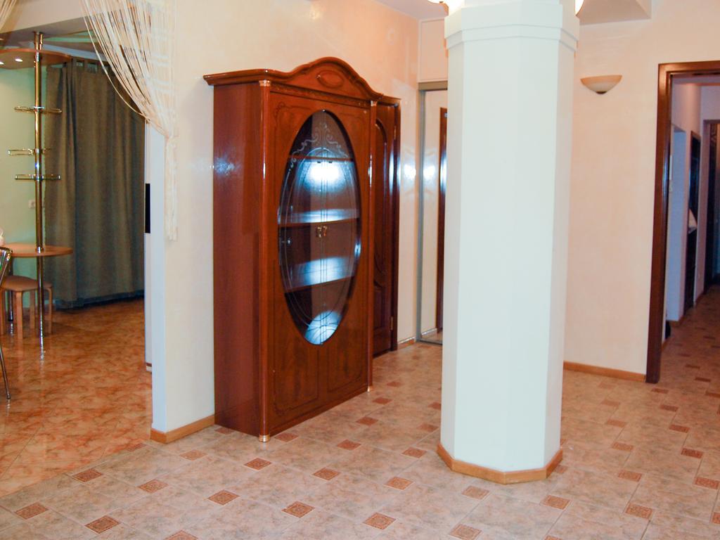 Like Hostel Киев Экстерьер фото